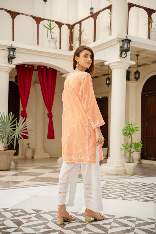 Maroon Mirror Work Embroidered Kurti by Rameen Roshany