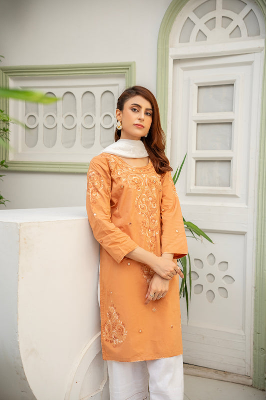 Caramel Hand Embroidered Kurti with Dupatta by Rameen Roshany