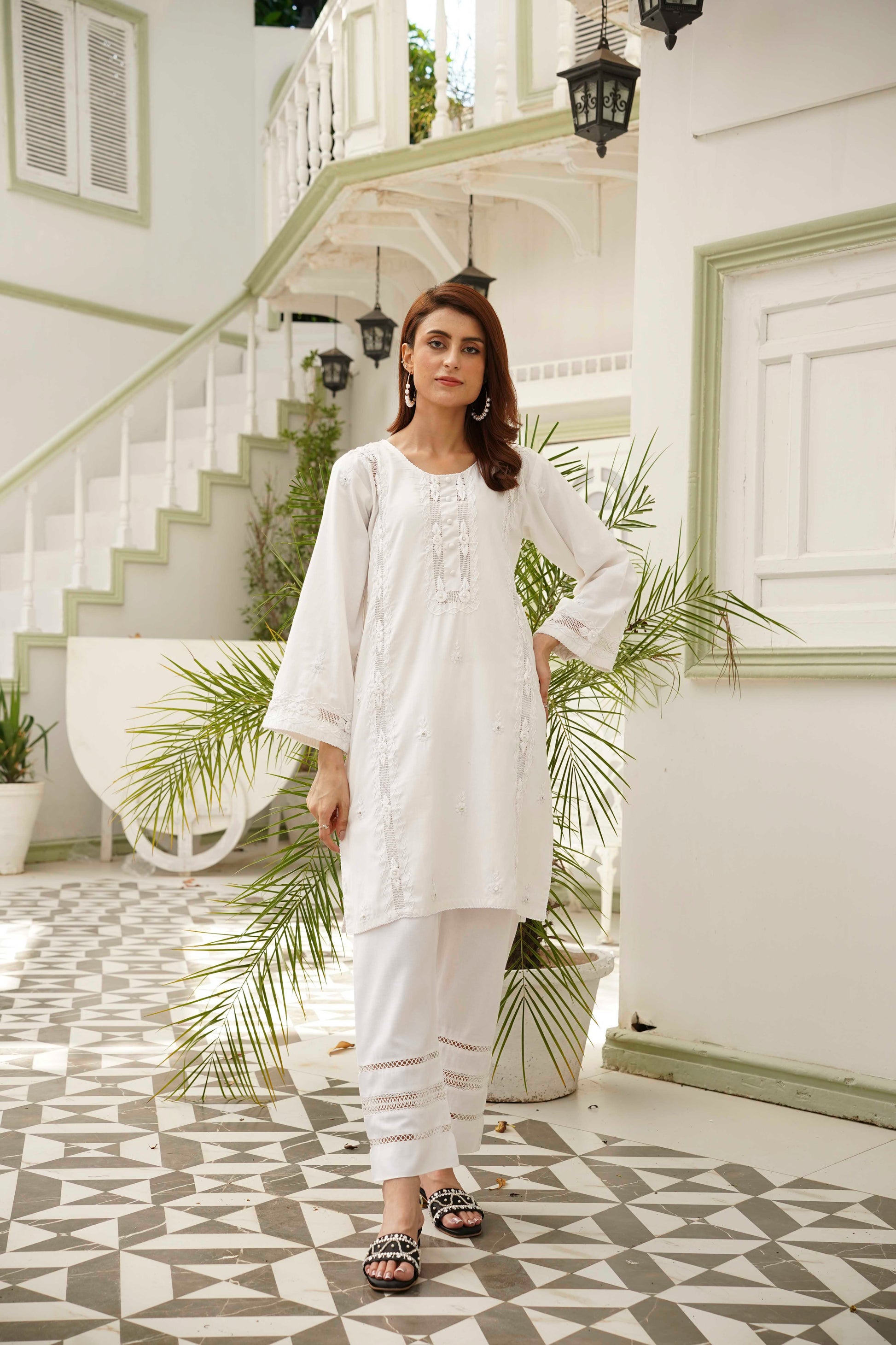 White Tarkashi Embroidered Trouser by Rameen Roshany