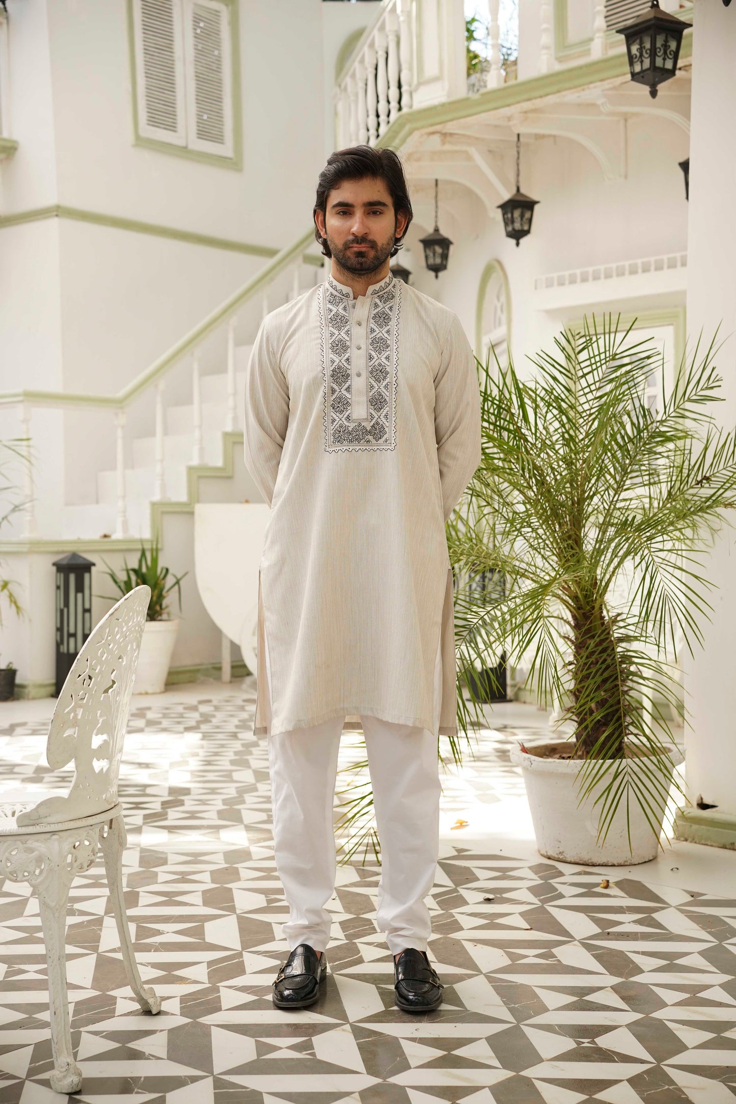 Grey Hand Embroidered Kurta Set – Stitched