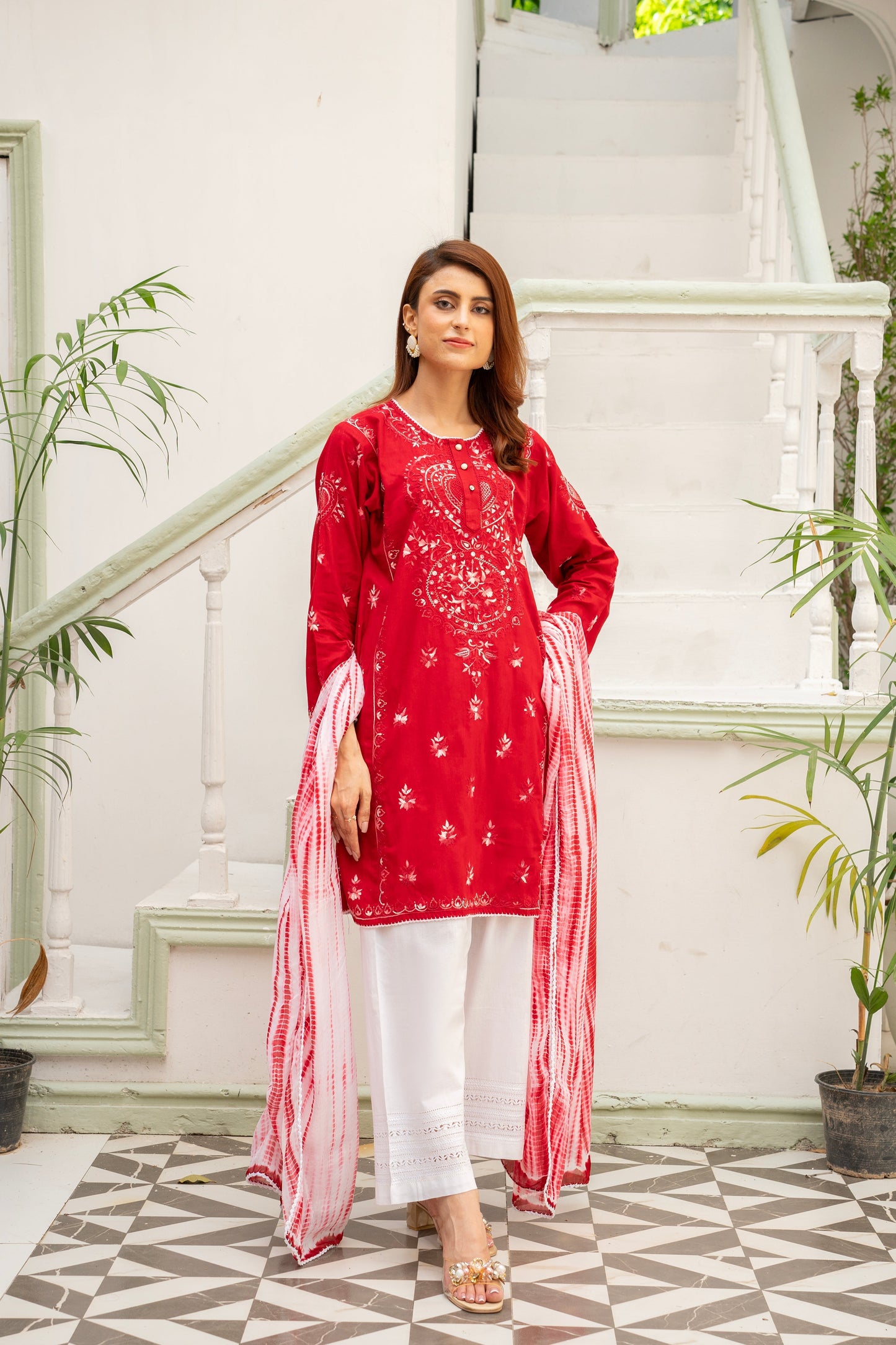 Maroon Hand Embroidered Kurti with Dupatta – Stitched