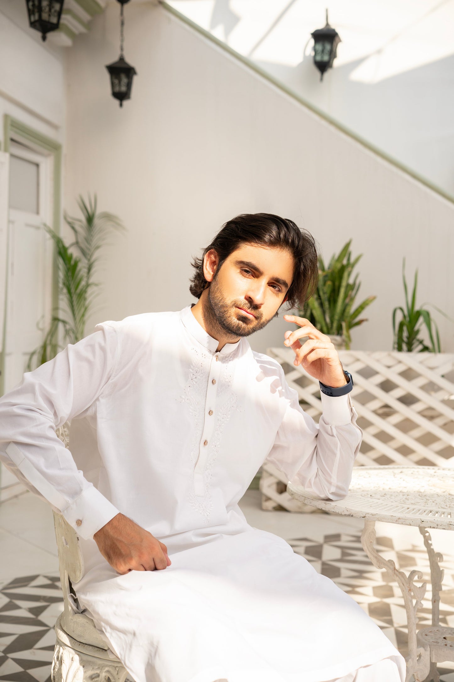 White Ari Work Kurta Set – Stitched