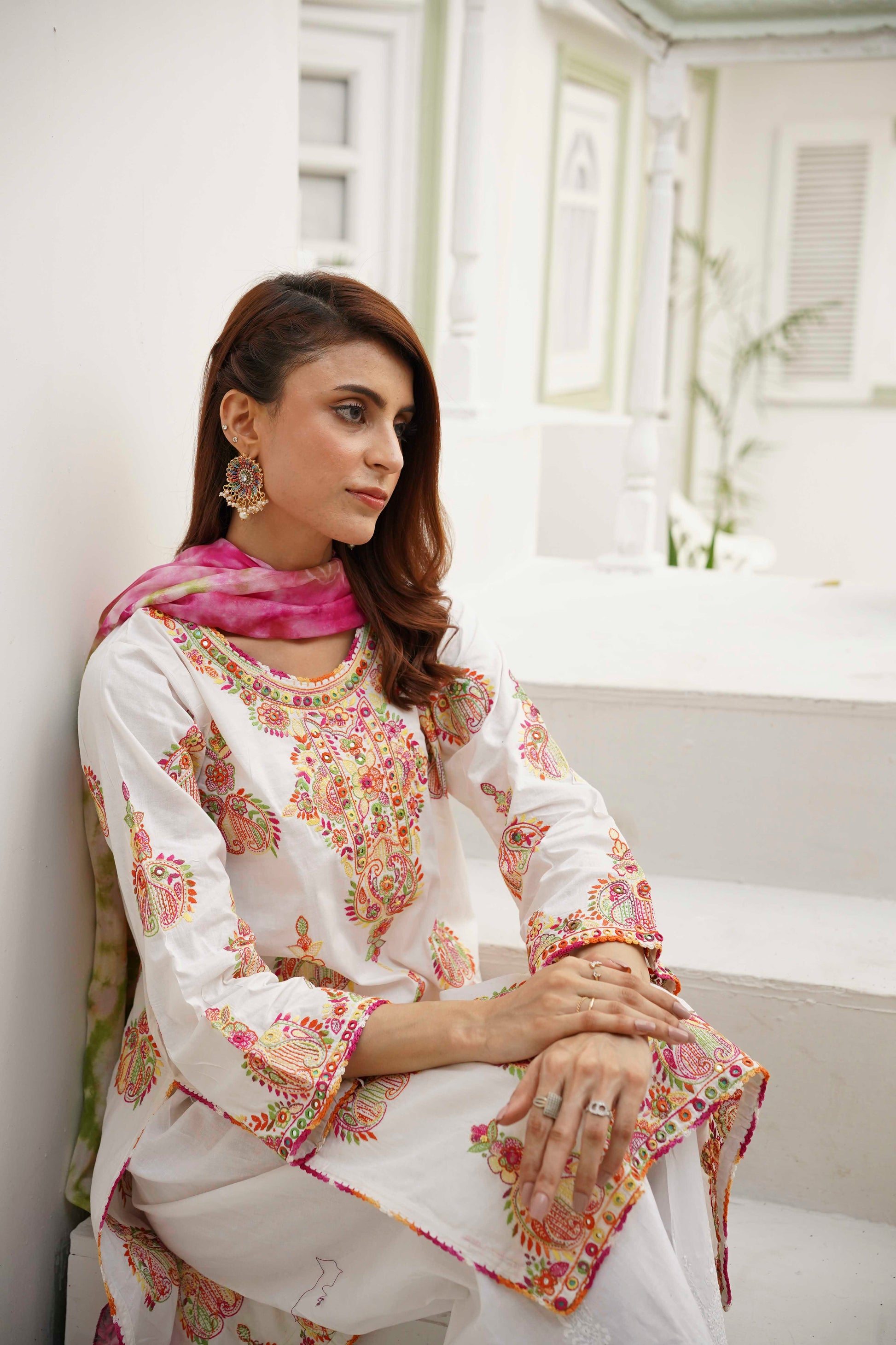 Off White Hand Embroidered Kurti with Dupatta by Rameen Roshany