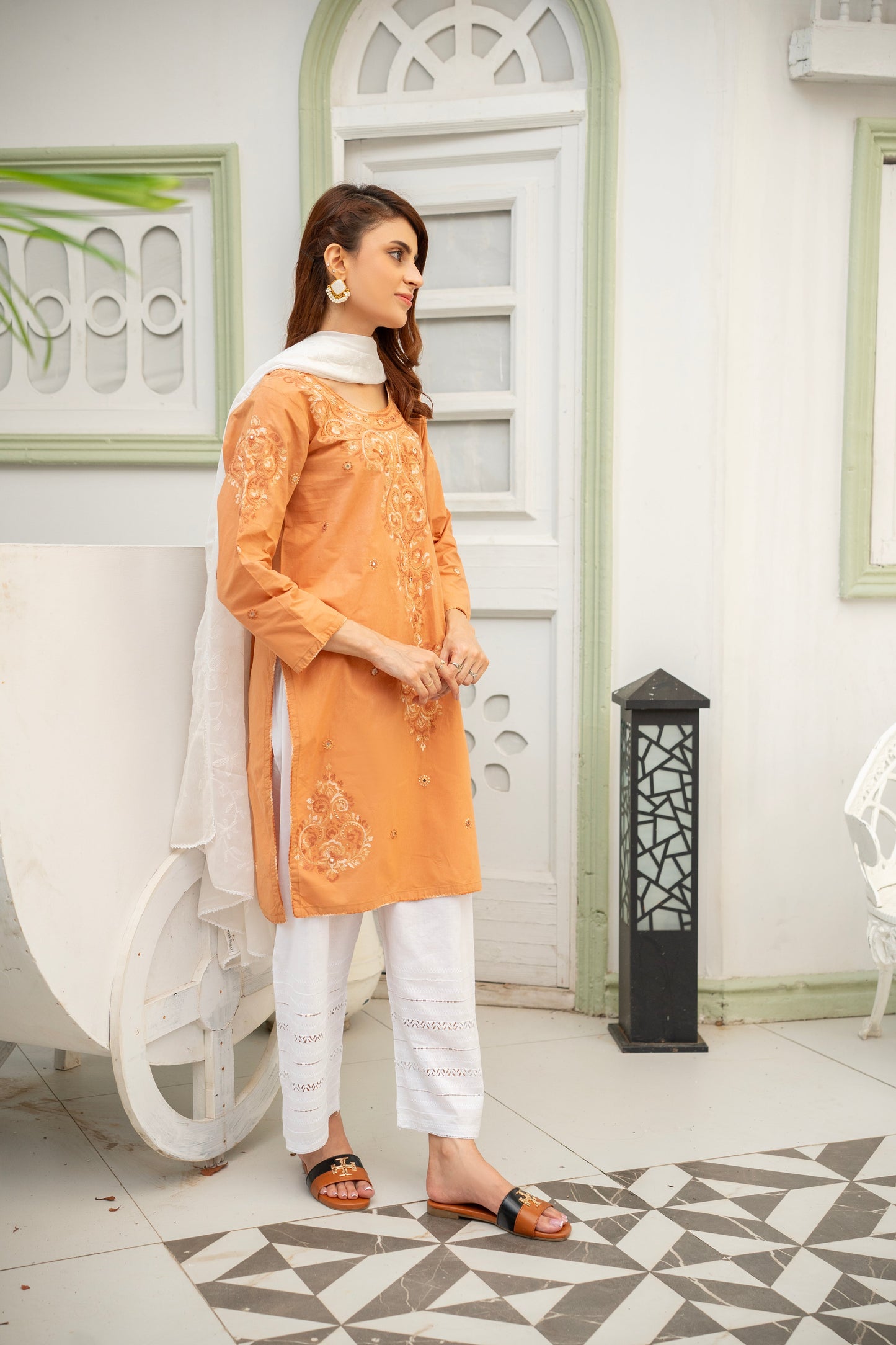 Caramel Hand Embroidered Kurti with Dupatta – Stitched