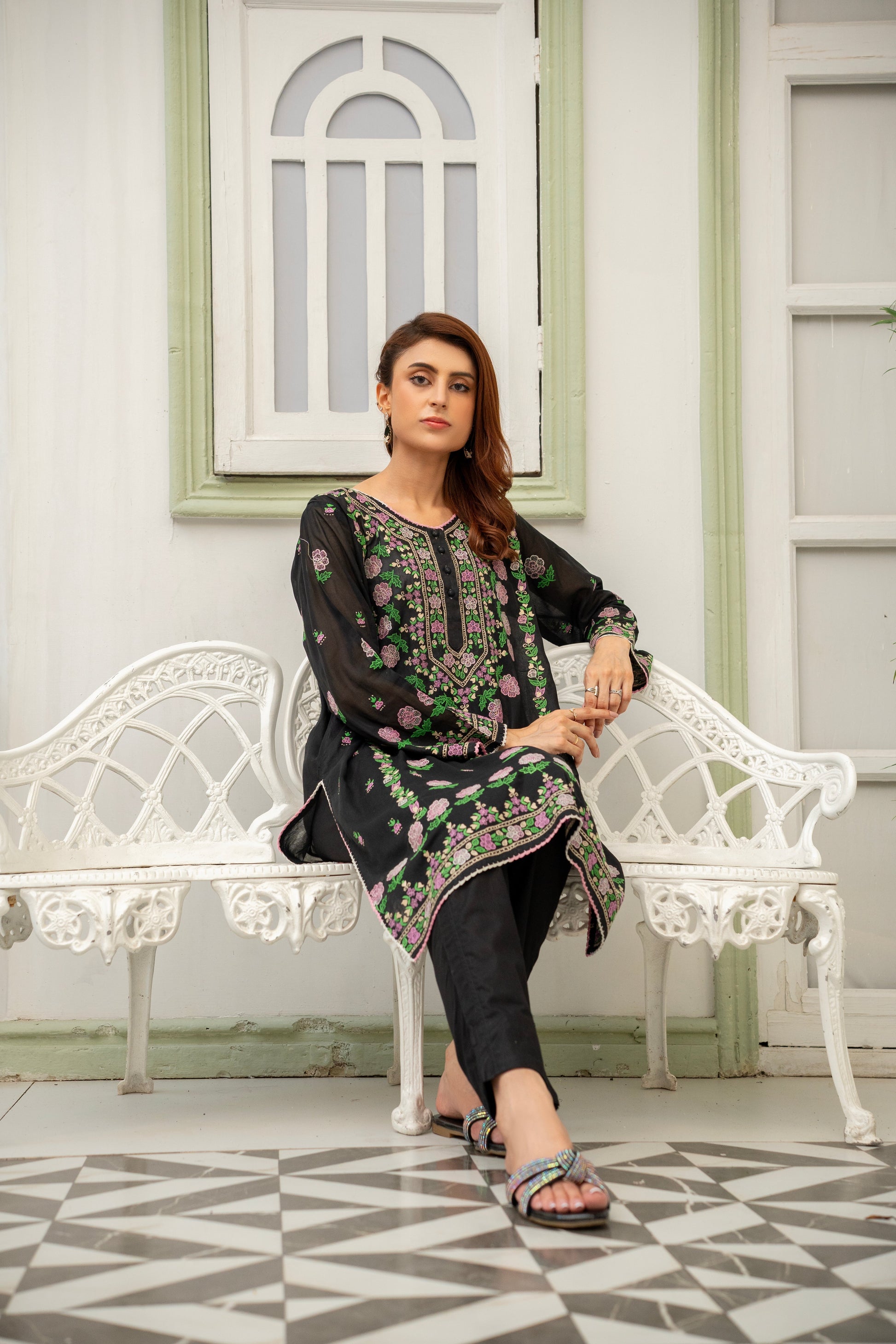 Black Floral Hand Embroidered Kurti - Rameen Roshany