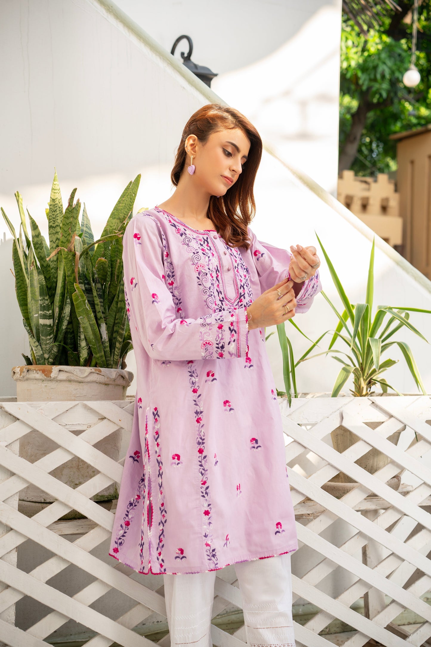 Light Purple Hand Embroidered Kurti – Stitched